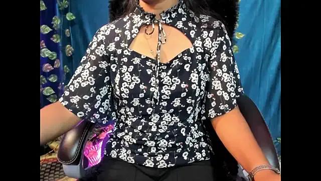 Freechat Forever_Love2025 on StripChat