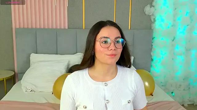 StripChat GabiBatista is Freechat GabiBatista — sucking fingers