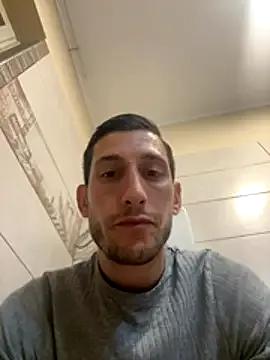 Freechat Gionnytav on StripChat