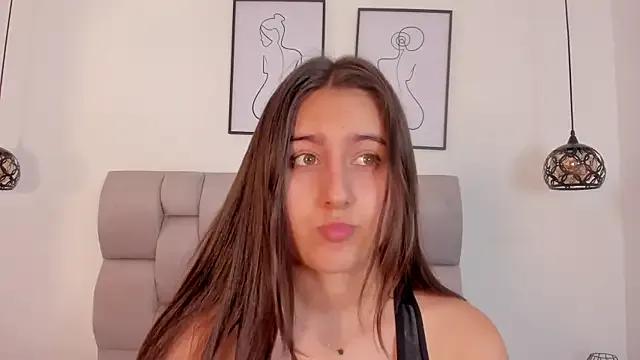 Freechat Hanna_Evans__ on StripChat