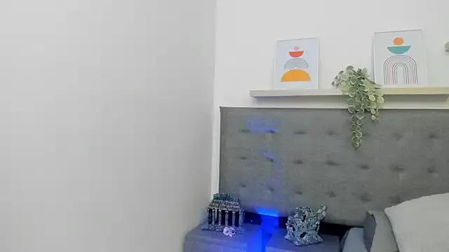 Freechat harper_brown1 on StripChat