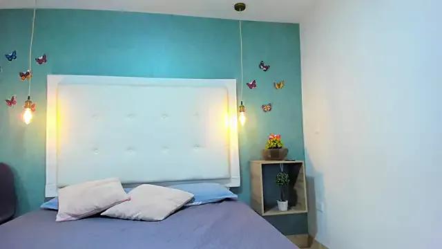 Freechat Heidy_milf on StripChat