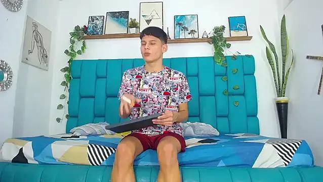 Hot_Boys_Latinos_X's avatar