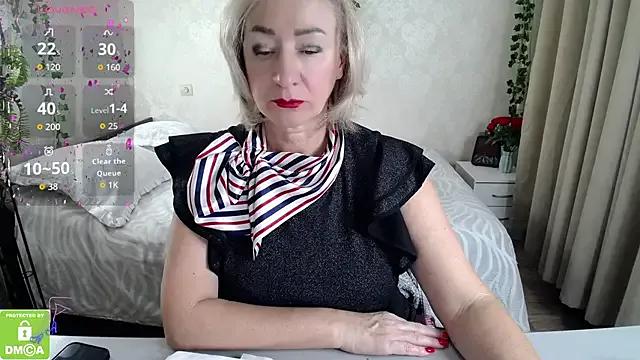 Freechat hunters_woman on StripChat