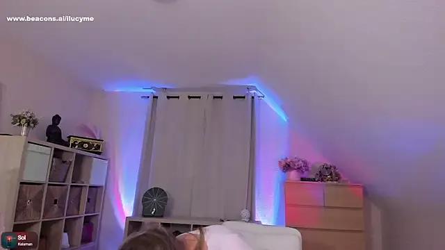 Freechat ilucyme on StripChat