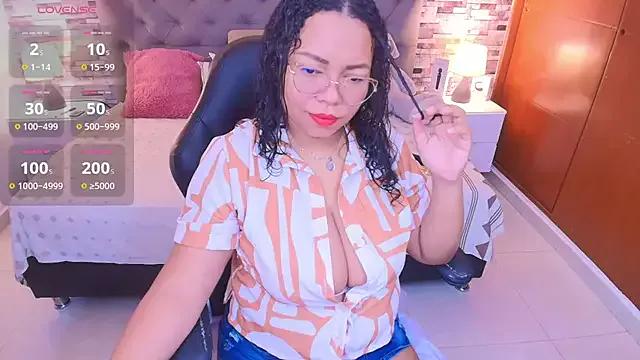 Italyy__boobs's avatar