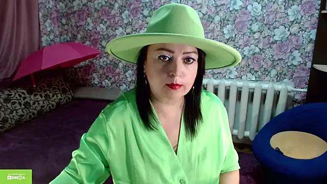 Julia-ru — show your legs in stockings and heels