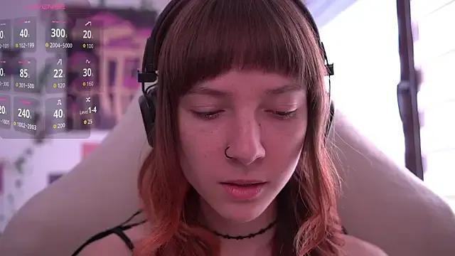 Freechat juliapie on StripChat