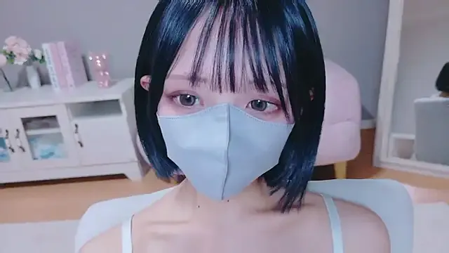 kanata_mu_ch on StripChat