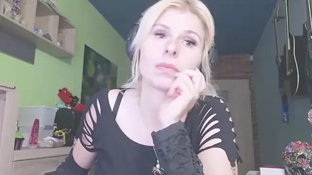 StripChat karmija is Freechat karmija — two hole fun