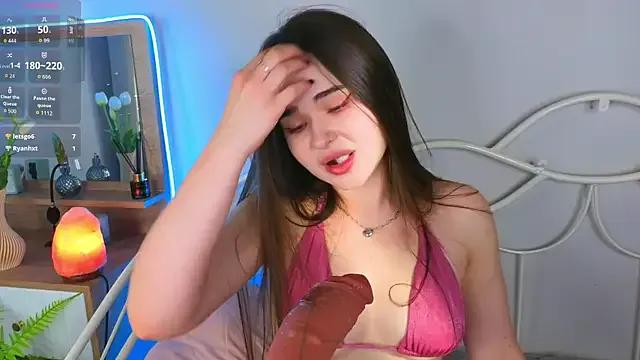 StripChat KateBleare is Freechat KateBleare — Punish my ass with harder slaps