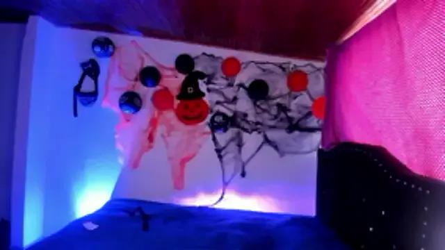 Private kitty__chs on StripChat