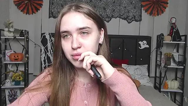 StripChat LauraHlot is Freechat LauraHlot — your generosity is my pleasure