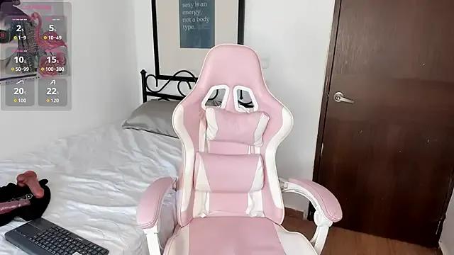 Freechat Lhia_ on StripChat