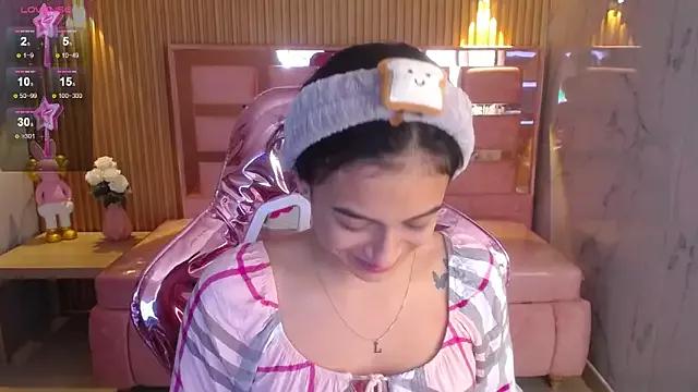 Freechat lilith_petit_sub on StripChat