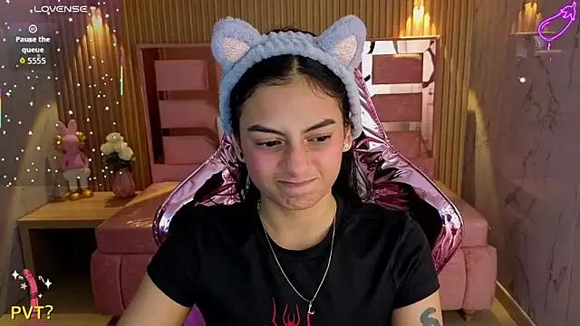 Freechat lilith_petit_sub on StripChat