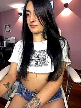 Freechat LilithPink_ on StripChat