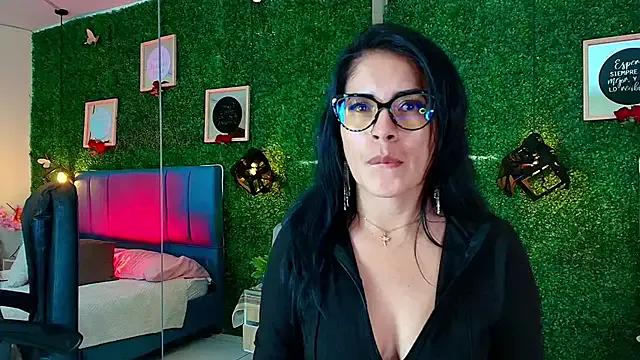 Freechat Linagh_ on StripChat