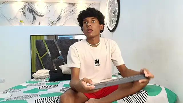 Freechat LONDON_BOYS1 on StripChat