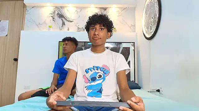 Freechat LONDON_BOYS1 on StripChat