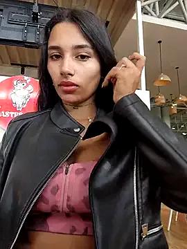 Freechat Lorena_Mcfly on StripChat