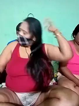 Freechat LoveOnStream on StripChat