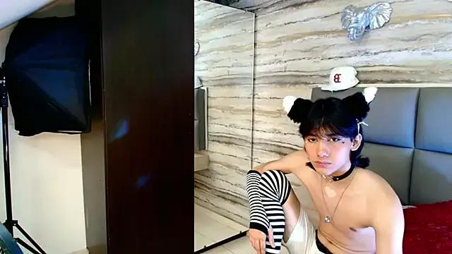 StripChat Lovers_21 is Freechat Lovers_21 — cum + swallow