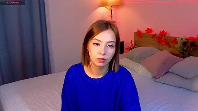 LumMina on StripChat 