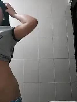 StripChat LunaJacobs is Freechat LunaJacobs — Desnuda y en 4