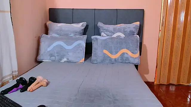 Freechat lunasexyXx on StripChat