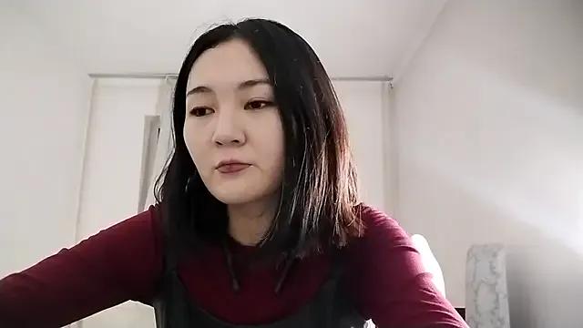 StripChat Lyndasilk is Freechat Lyndasilk — Small start, big start <3