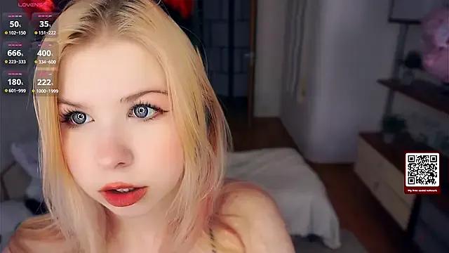 StripChat LynetHakes is Freechat LynetHakes — my ass was born for slapping