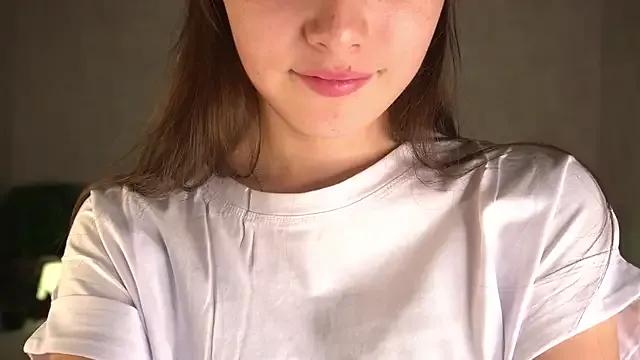 Freechat LynetteDanley on StripChat