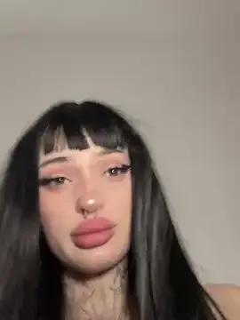 Freechat madelinexx on StripChat