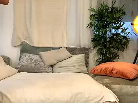 Freechat Malena525 on StripChat