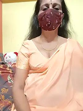 Freechat mallu-reshma on StripChat