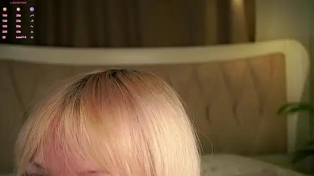 Freechat MarciDarugar on StripChat