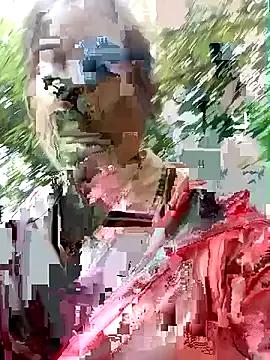 Maymay0033 on StripChat 