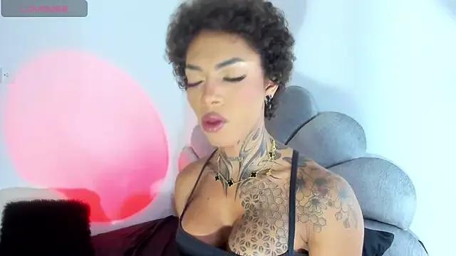 Freechat michell_danna on StripChat