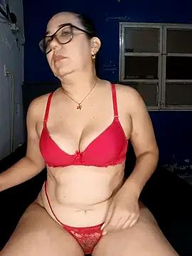 Freechat MilfTentasion on StripChat