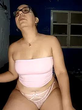 Freechat MilfTentasion on StripChat