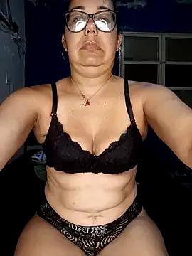 Freechat MilfTentasion on StripChat