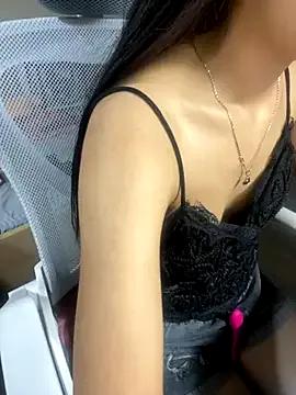 Freechat Mina048 on StripChat