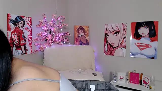 Freechat Moertomlly on StripChat