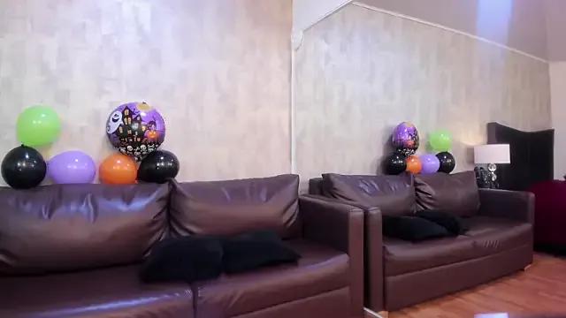 Freechat NahomyCarther on StripChat