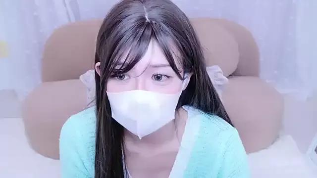 Freechat NAMI_s2 on StripChat