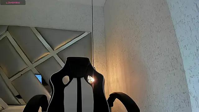 NATHALYMILLER_VC — spit my tits and pinch nipples