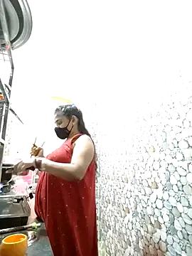 Freechat naughty_nataasa on StripChat