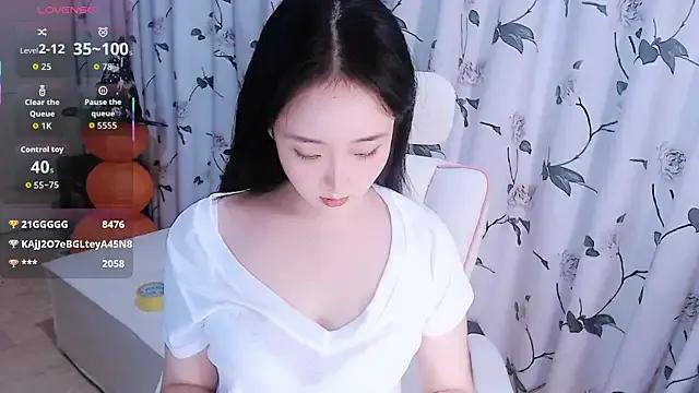 Freechat Niannian- on StripChat