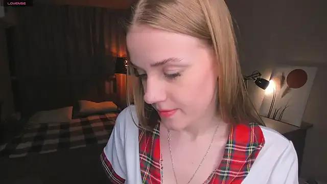 Freechat OdellaFrake on StripChat